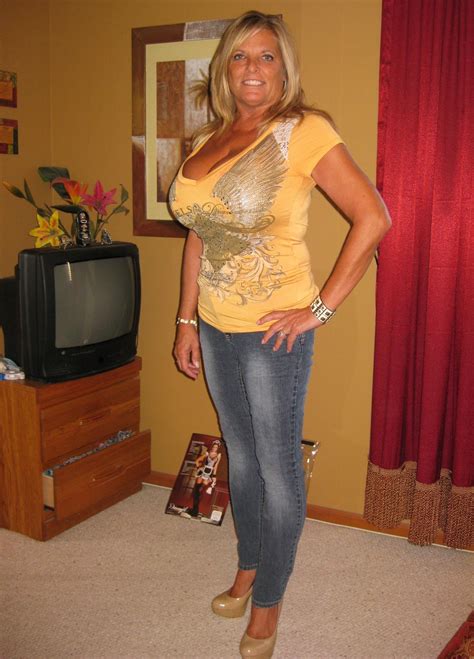 curvy gilf|curvy gilf Search